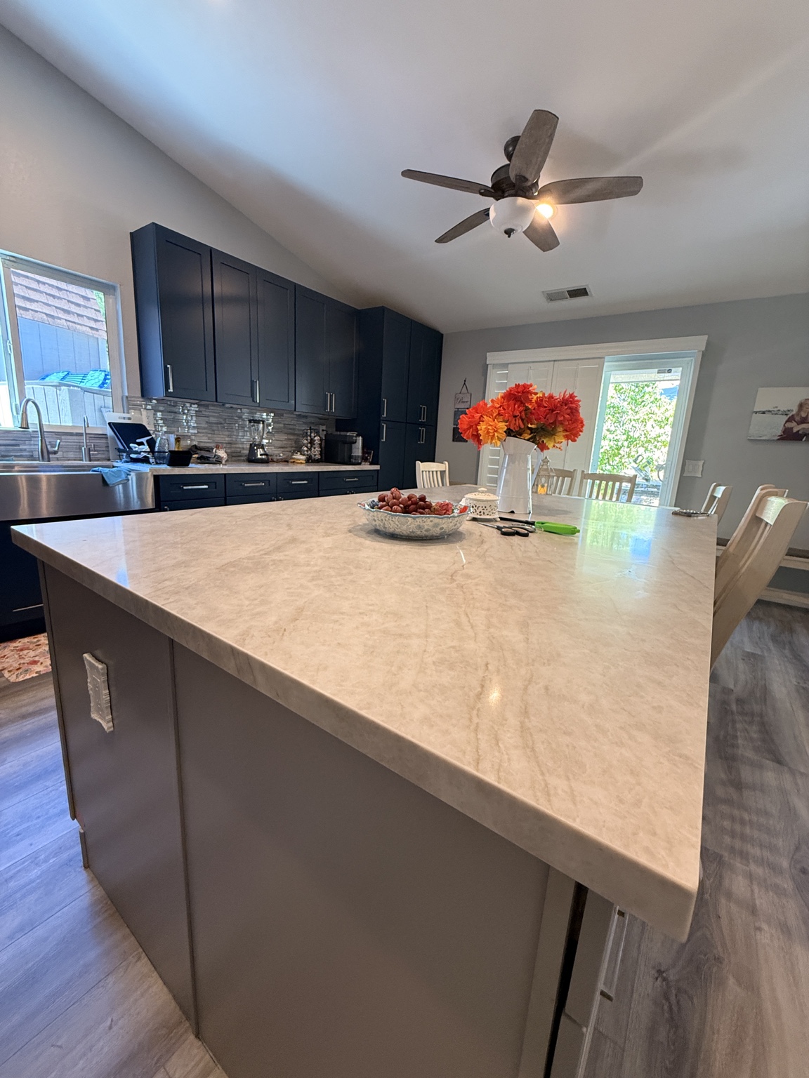 Kitchen Remodel — Dark Cabinets — photo 5