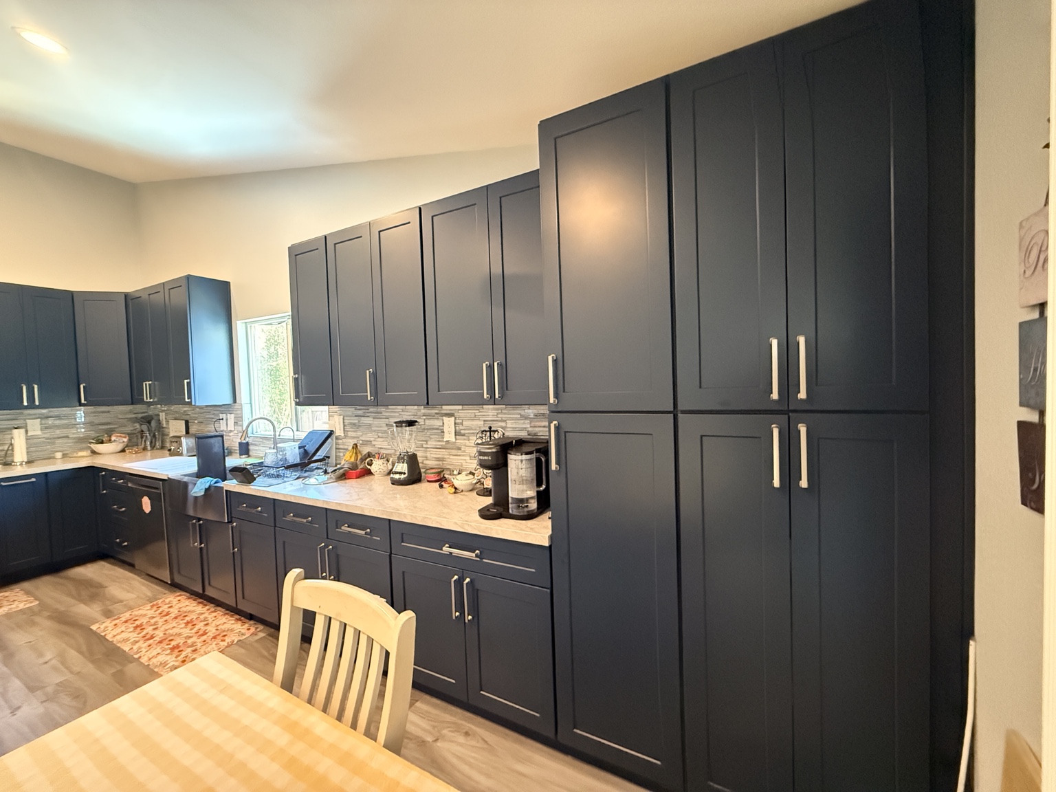 Kitchen Remodel — Dark Cabinets — photo 6