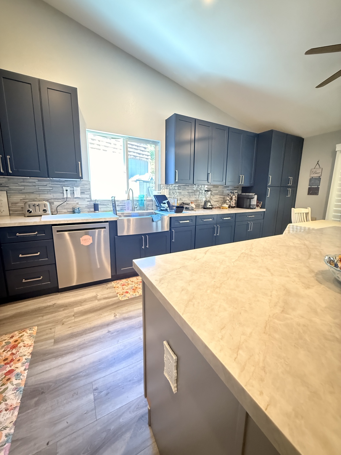Kitchen Remodel — Dark Cabinets — photo 7